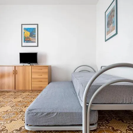 Altan Apartamento *
